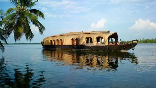 Kumarakam back waters